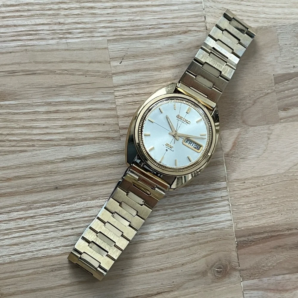 Seiko DX Automatic Rare Vintage Men’s Watch Gold Bracelet Case Silver Dial
